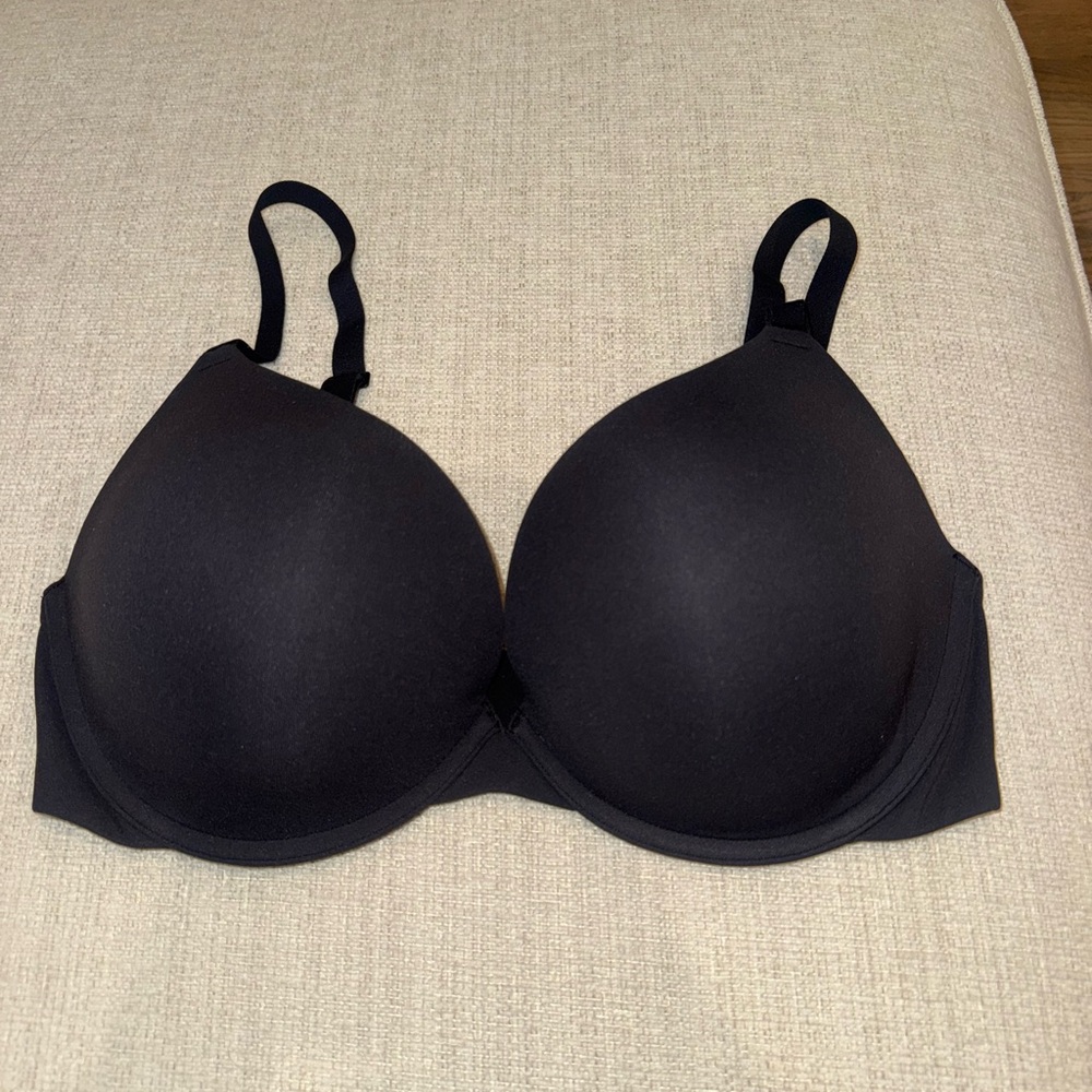 SKIMS Fits Everybody T-Shirt Bra